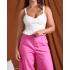 Blusa blanca.