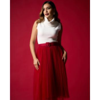 Falda Roja.
