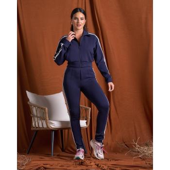 Set deportivo azul.