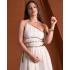 Vestido nude.